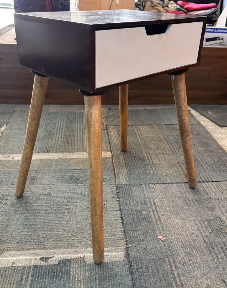 Modern Wooden Bedside Table with Drawer - Image 3