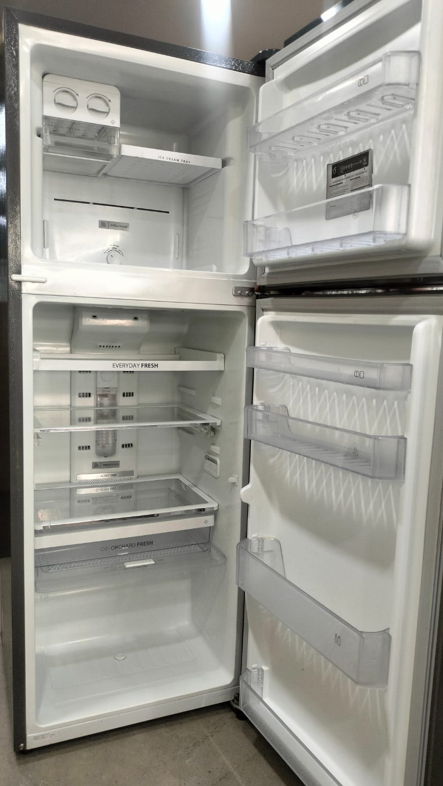Whirlpool IntelliFresh Double Door Refrigerator - Image 3