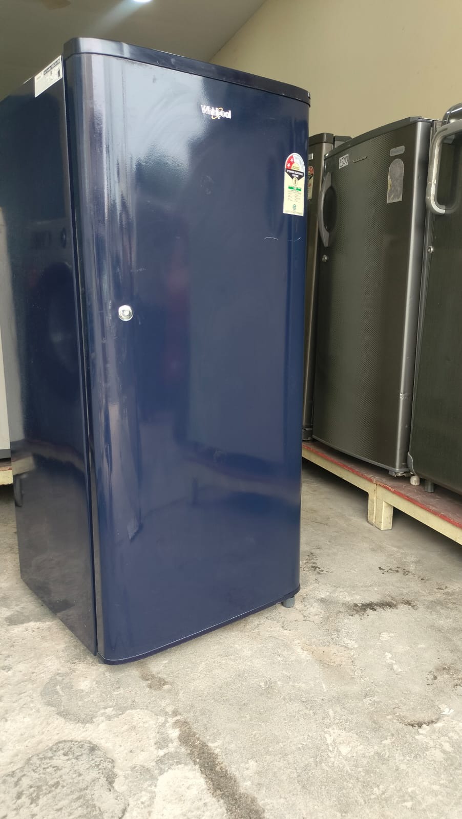 Whirlpool single door refrigerator - Image 4